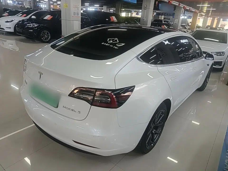 Tesla Model 3 2020 Refreshed Version Long-Range Rear-Wheel Drive — миниатюра 6