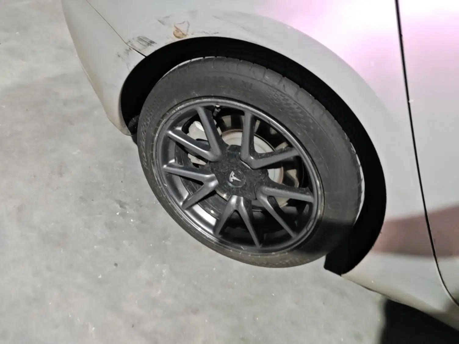 Tesla Model 3 2020 Standard Range Rear-Wheel Drive Upgraded Version — миниатюра 11