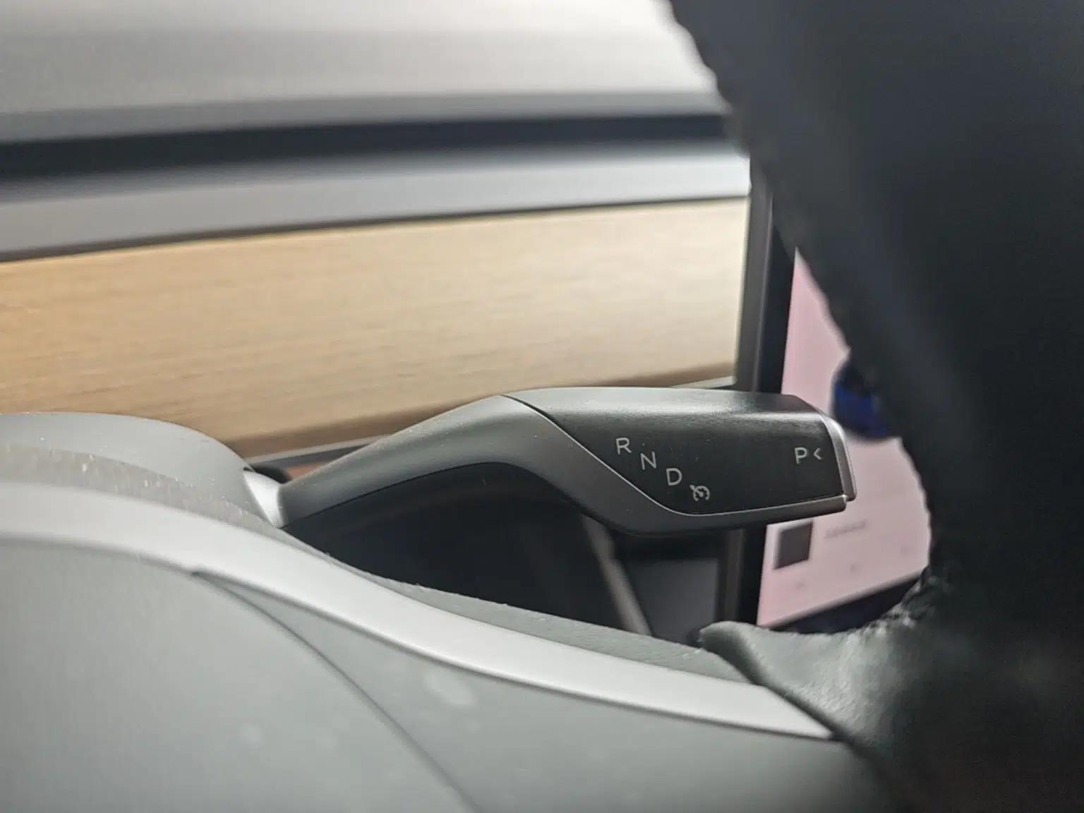 Tesla Model 3 2019 Standard Range Rear-Drive Upgraded Version — миниатюра 16