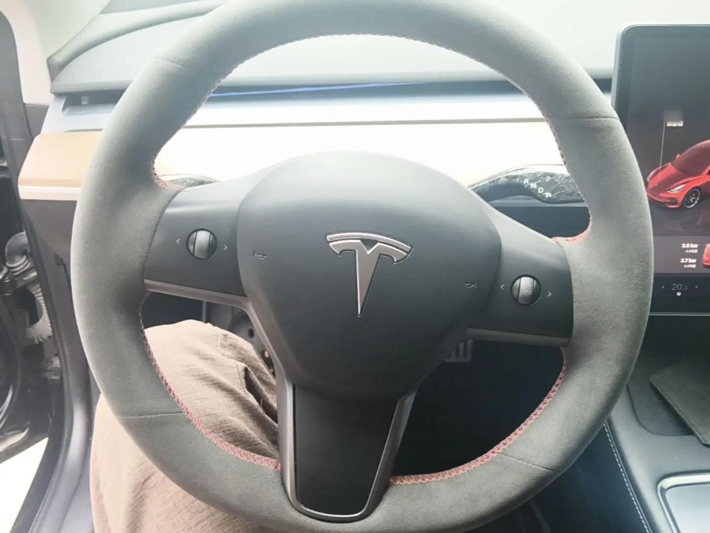 Tesla Model 3 2022 Rear-Wheel-Drive Version — миниатюра 18