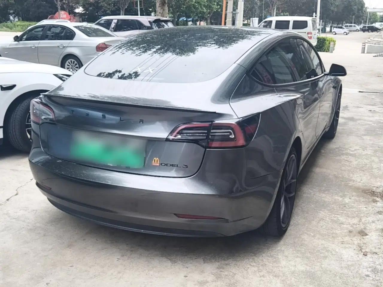 Tesla Model 3 2022 Rear-Wheel-Drive Version — миниатюра 6