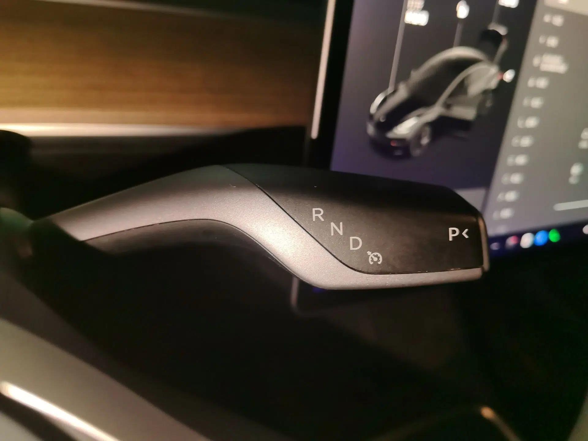 Tesla Model 3 2021 Standard Range Rear-Wheel Drive Upgraded Version 3D6 — миниатюра 14