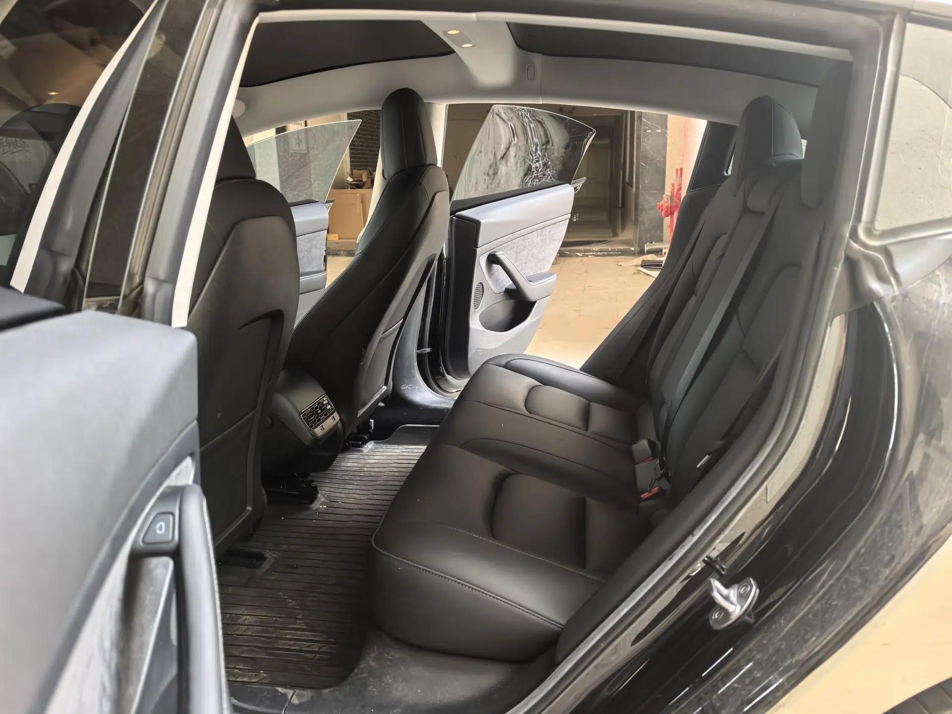 Tesla Model 3 2022 Rear-Wheel-Drive Version — миниатюра 15