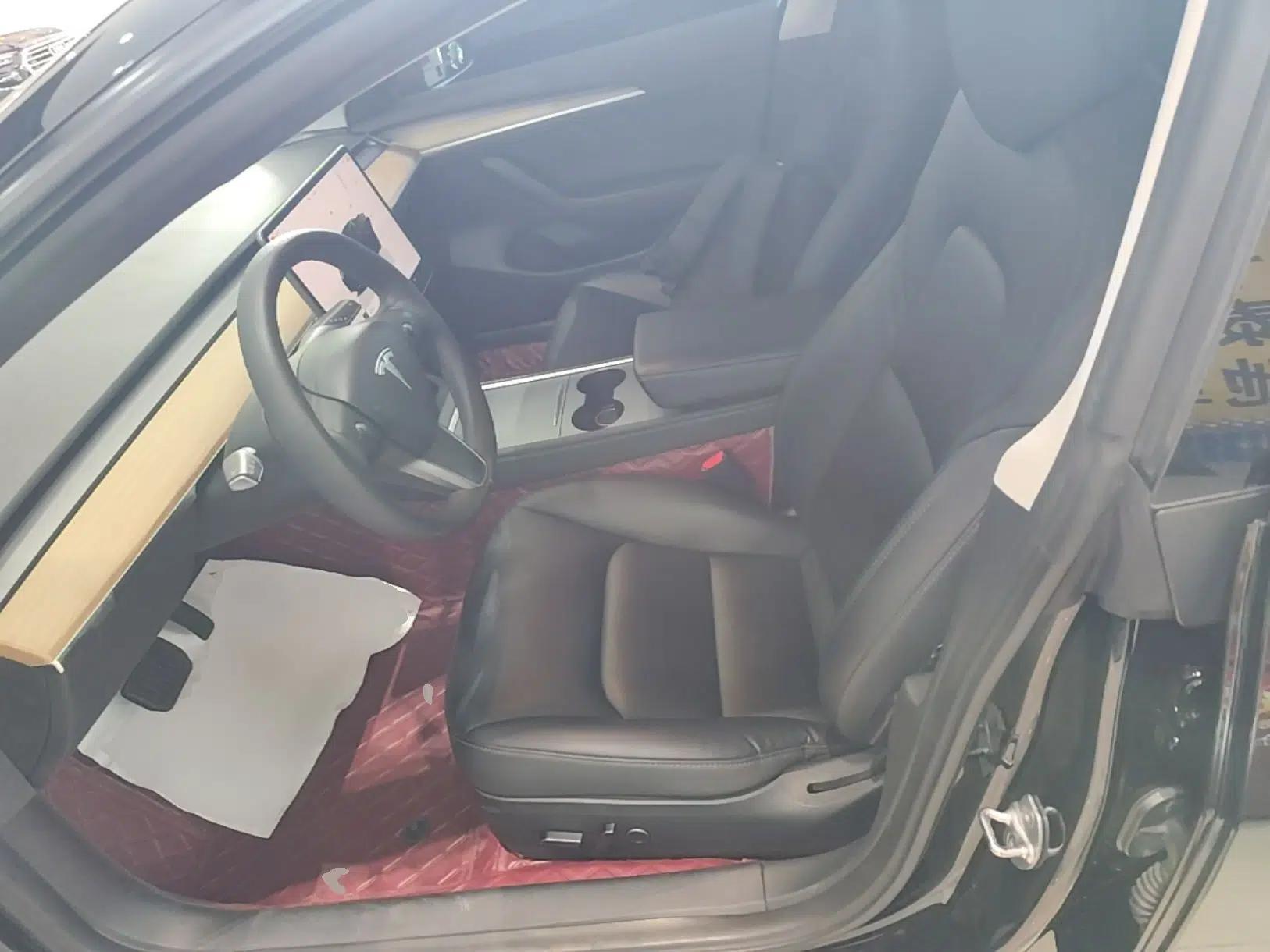 Tesla Model 3 2022 Rear-Wheel-Drive Version — миниатюра 17