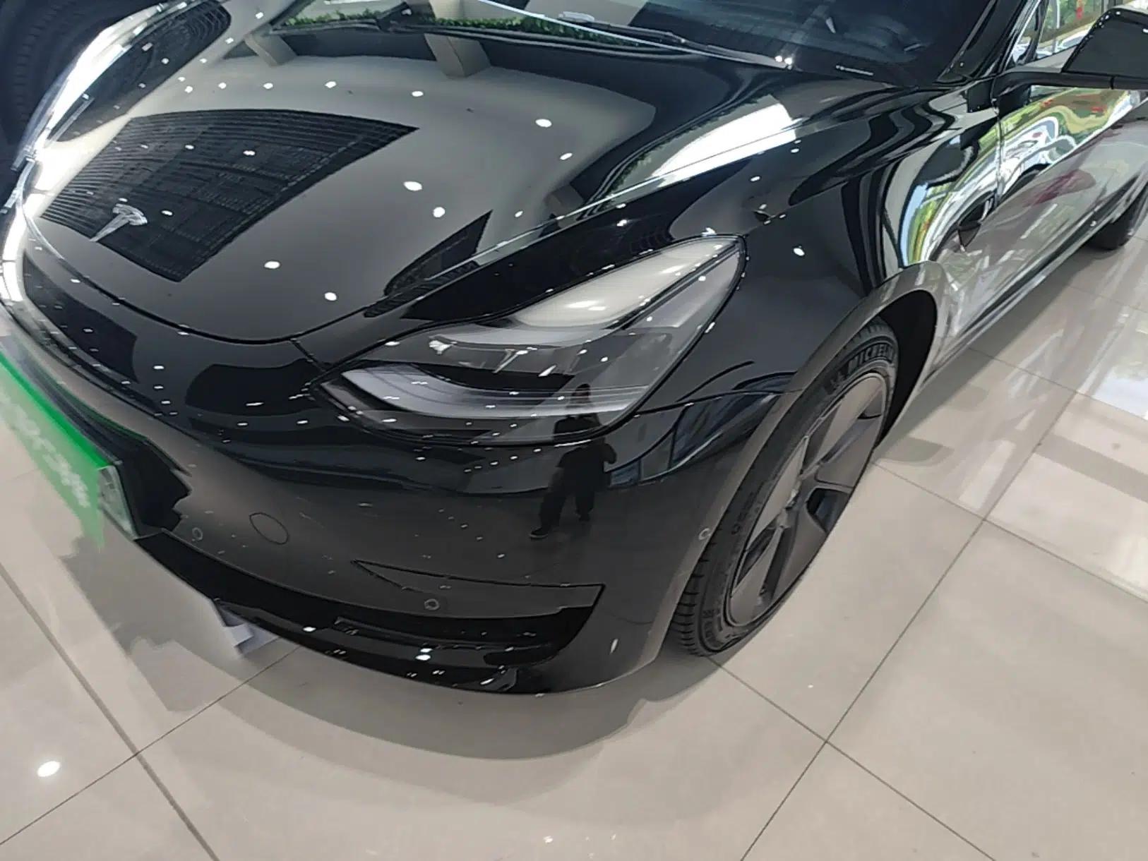 Tesla Model 3 2022 Rear-Wheel-Drive Version — миниатюра 8