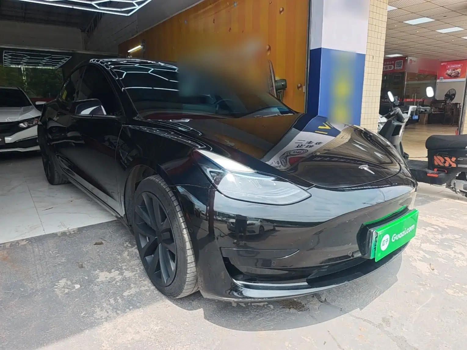Tesla Model 3 2022 Rear-Wheel-Drive Version — миниатюра 3