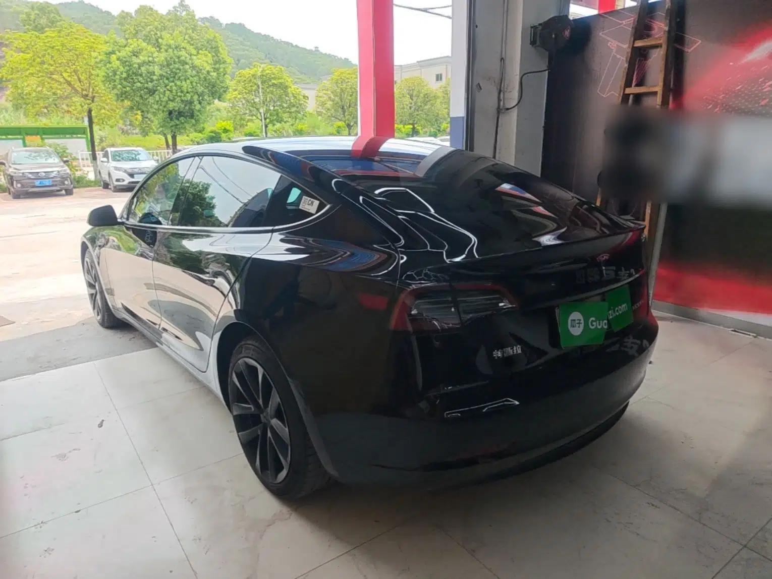 Tesla Model 3 2022 Rear-Wheel-Drive Version — миниатюра 4