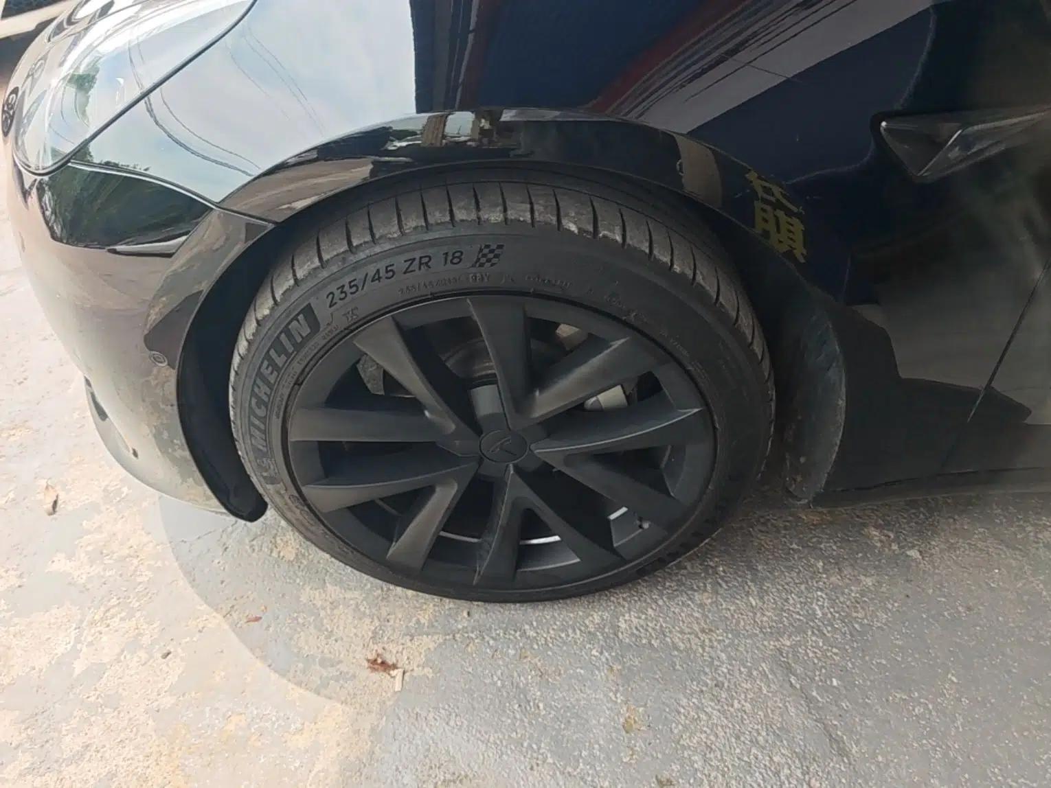 Tesla Model 3 2022 Rear-Wheel-Drive Version — миниатюра 10