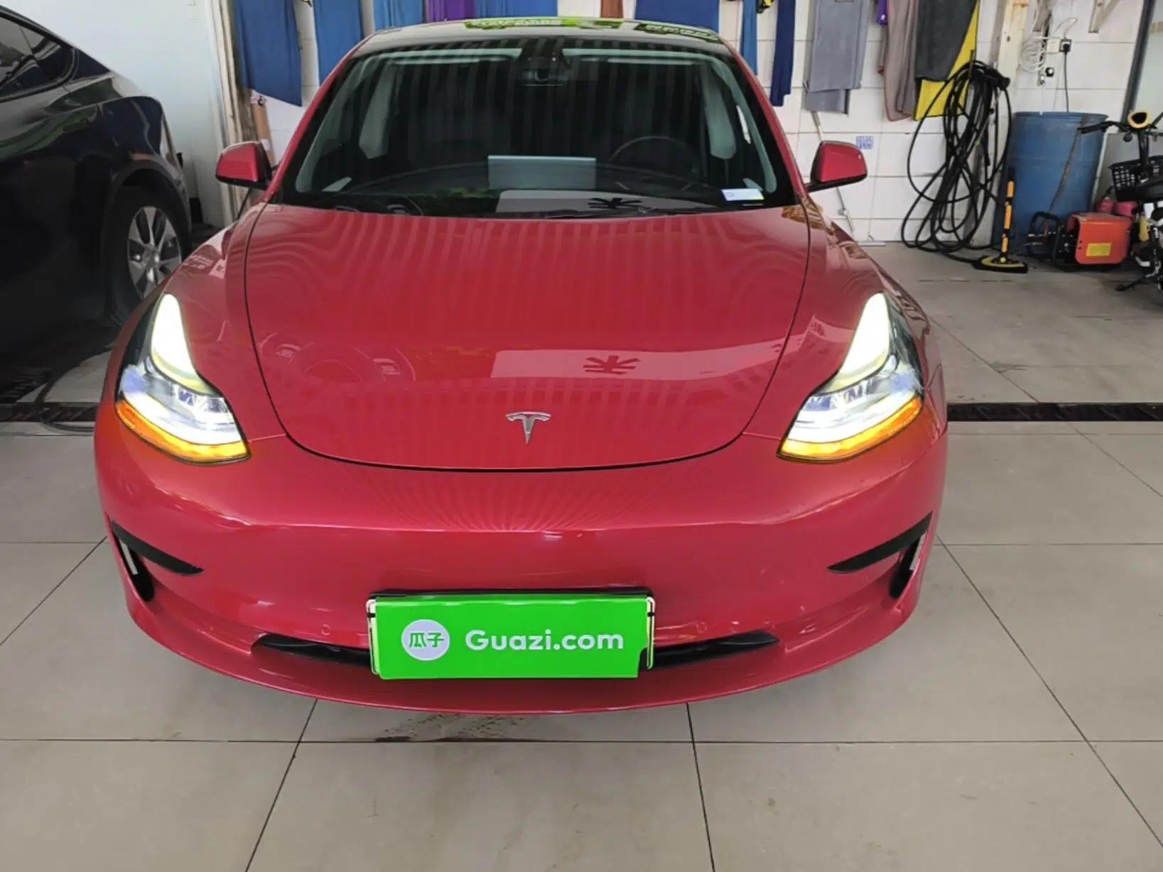 Tesla Model 3 2021 Standard Range Rear-Wheel Drive Upgraded Version 3D6 — миниатюра 2