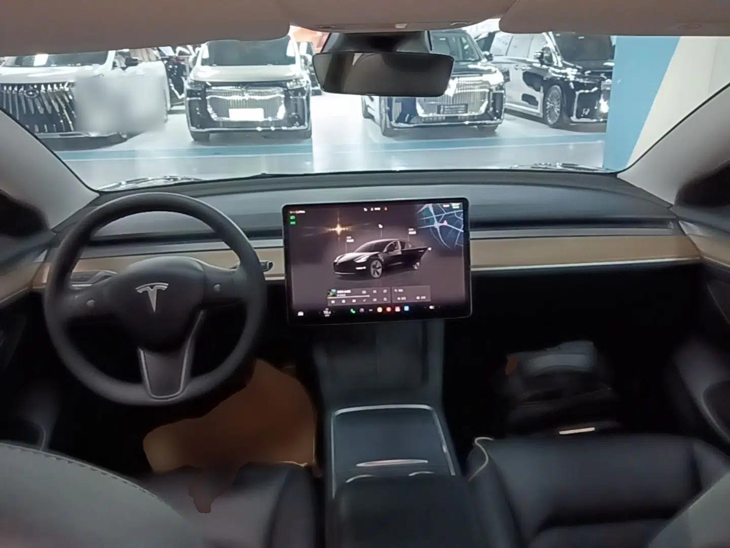 Tesla Model 3 2022 Rear-Wheel-Drive Version — миниатюра 12