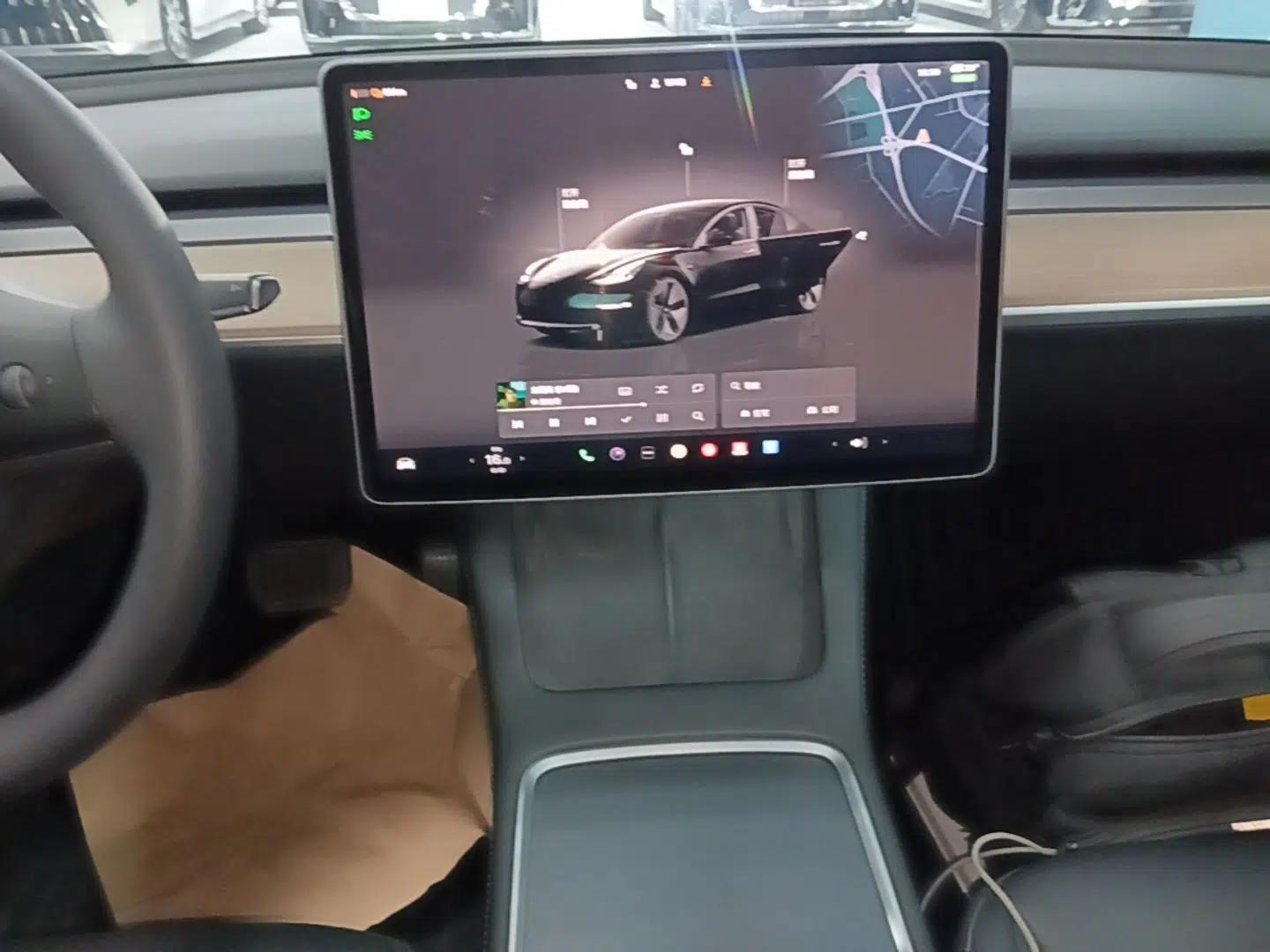 Tesla Model 3 2022 Rear-Wheel-Drive Version — миниатюра 15