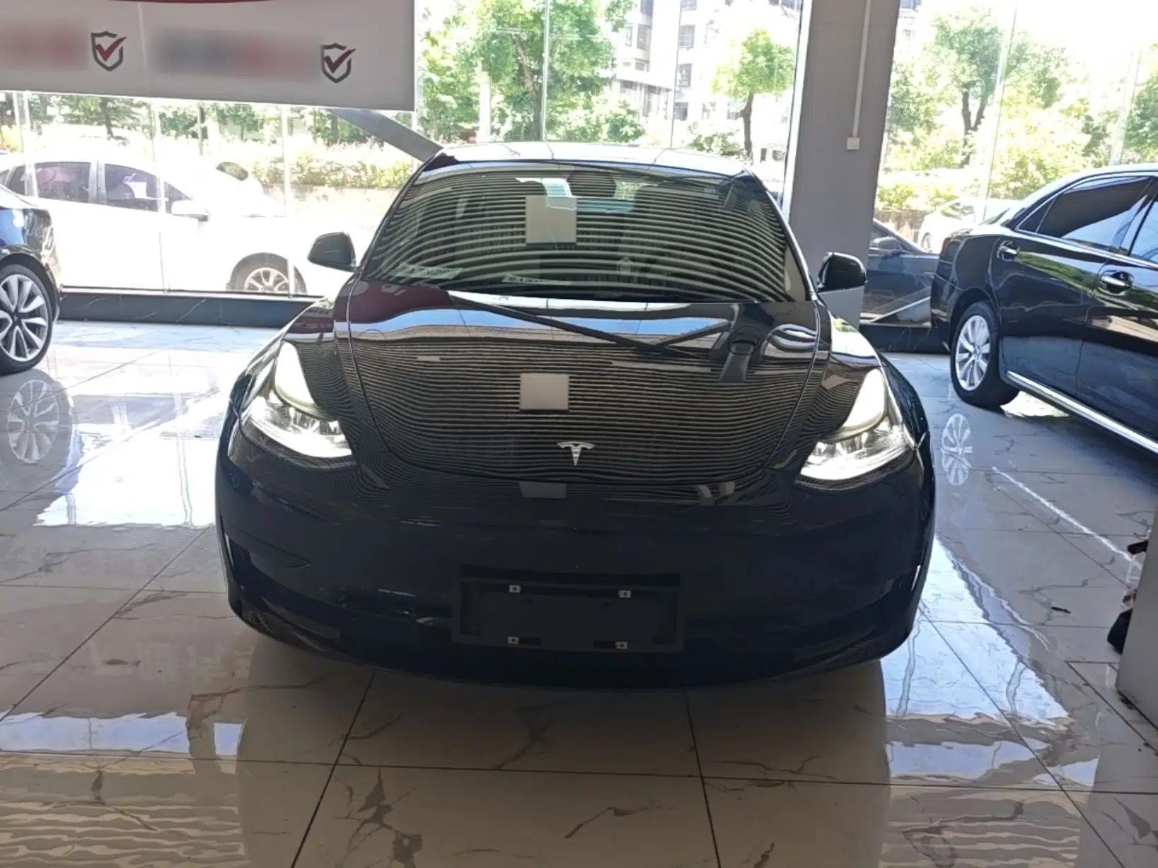 Tesla Model 3 2022 Rear-Wheel-Drive Version — миниатюра 2