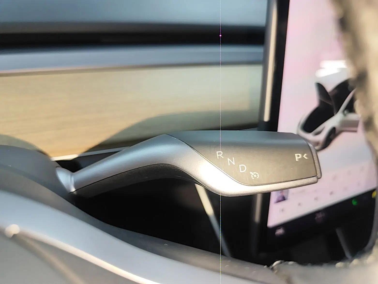 Tesla Model 3 2020 Refreshed Version Long-Range Rear-Wheel Drive — миниатюра 16