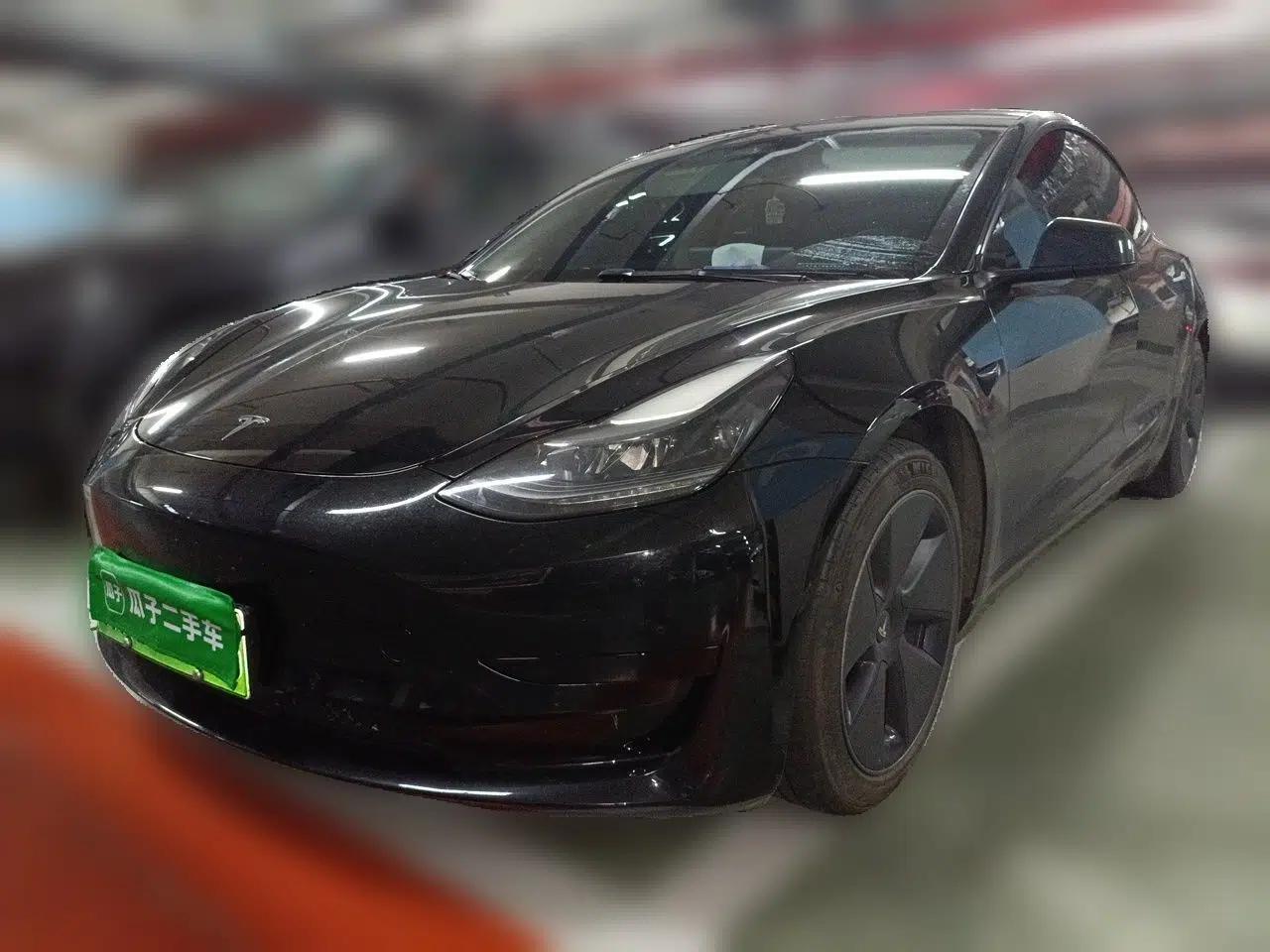 Tesla Model 3 2022 Rear-Wheel-Drive Version — миниатюра 1