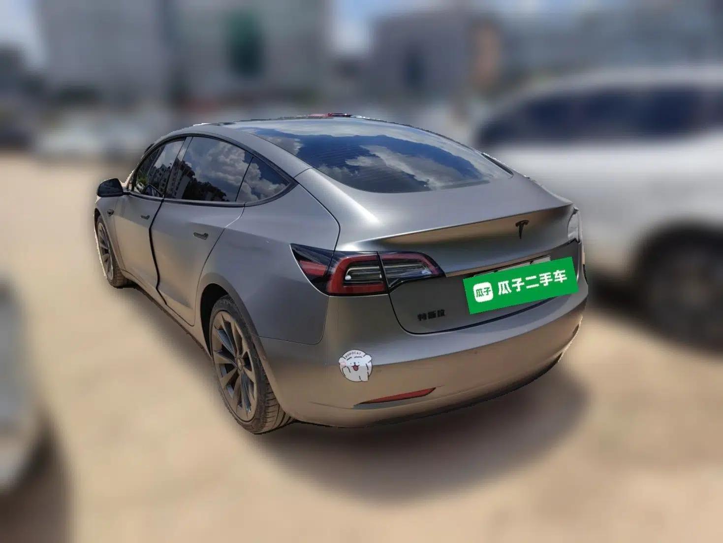 Tesla Model 3 2022 Rear-Wheel-Drive Version — миниатюра 4