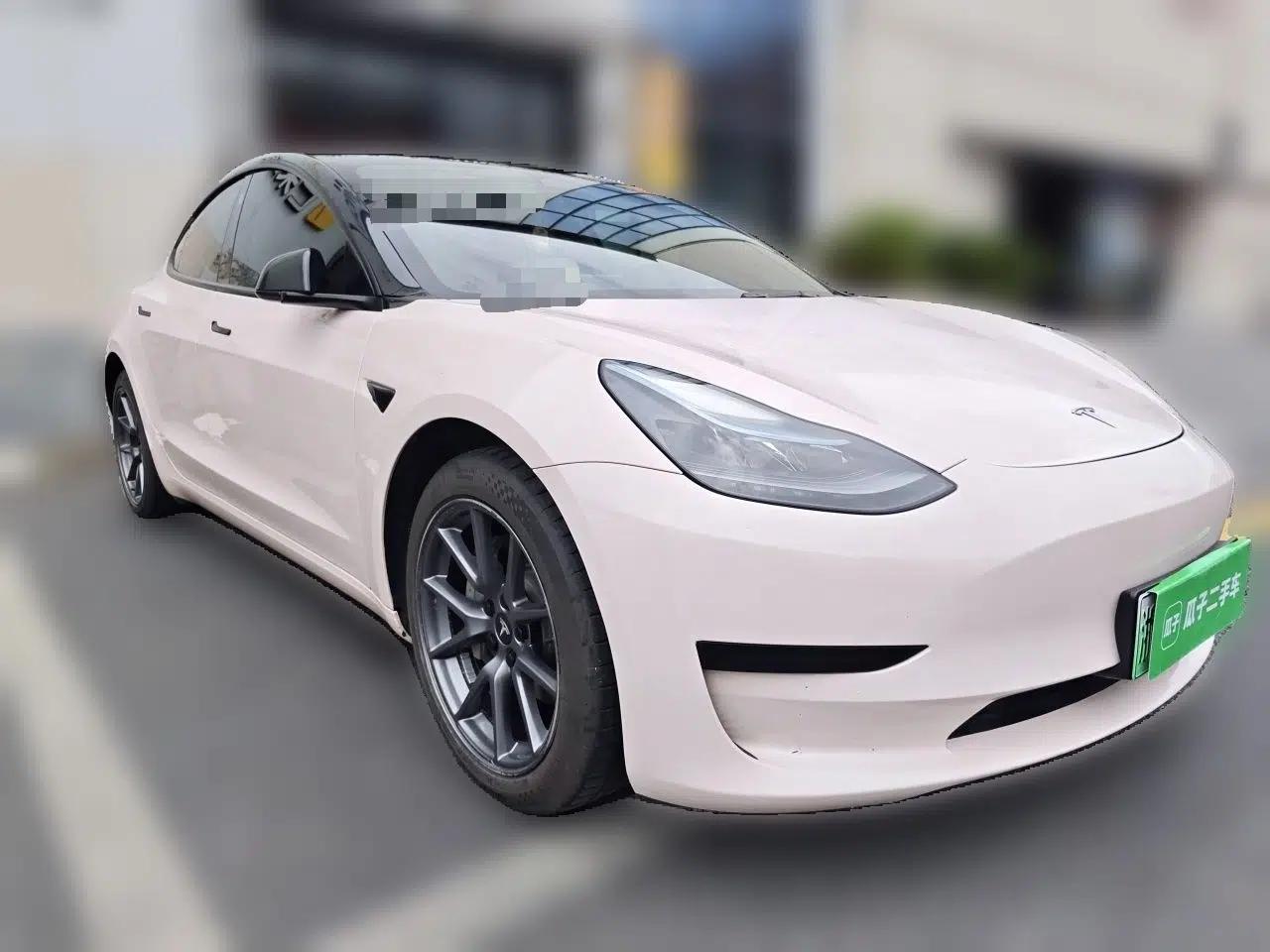 Tesla Model 3 2022 Rear-Wheel-Drive Version — миниатюра 3
