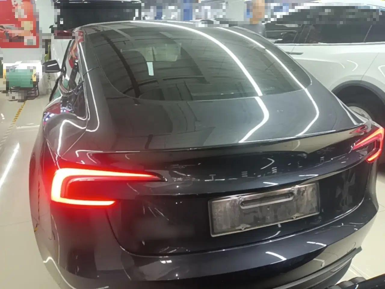 Tesla Model 3 2023 Rear-Wheel-Drive Version — миниатюра 5