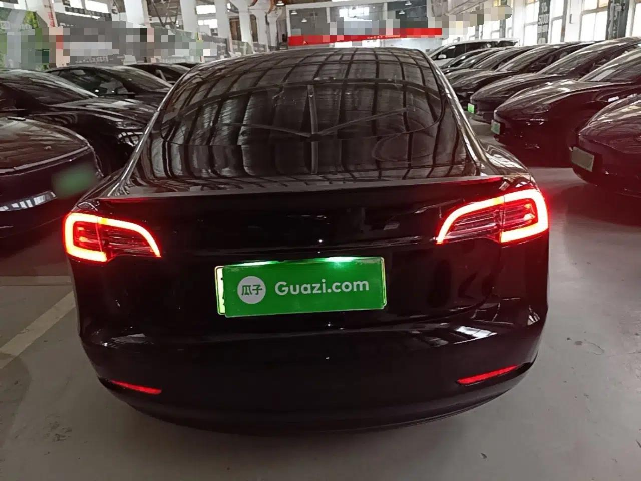 Tesla Model 3 2022 Performance High-Performance All-Wheel-Drive Version — миниатюра 5