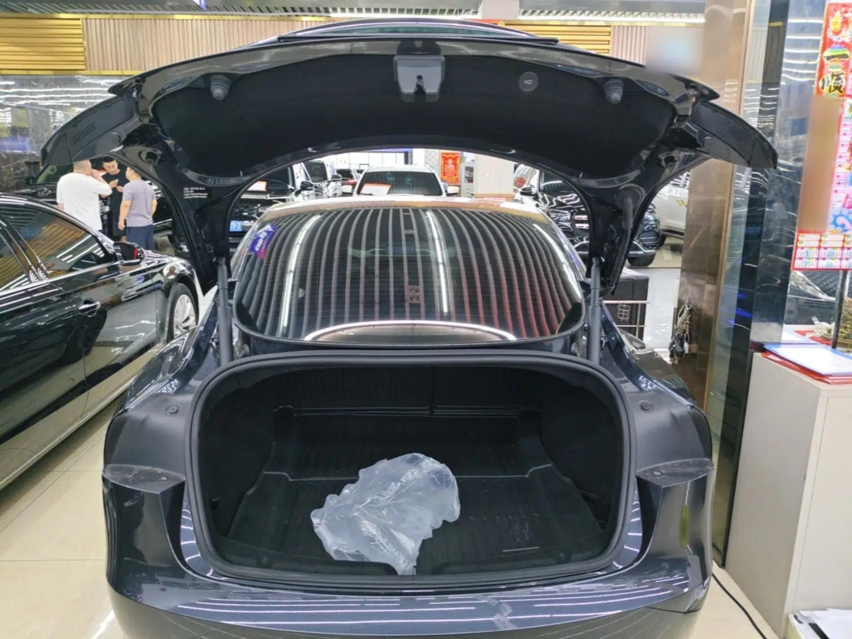 Tesla Model 3 2023 Rear-Wheel-Drive Version — миниатюра 22