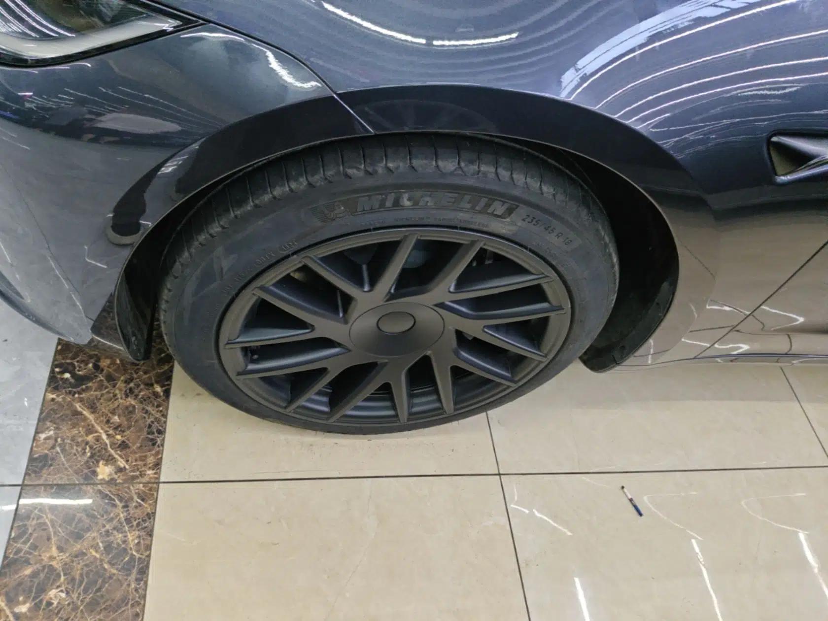 Tesla Model 3 2023 Rear-Wheel-Drive Version — миниатюра 10