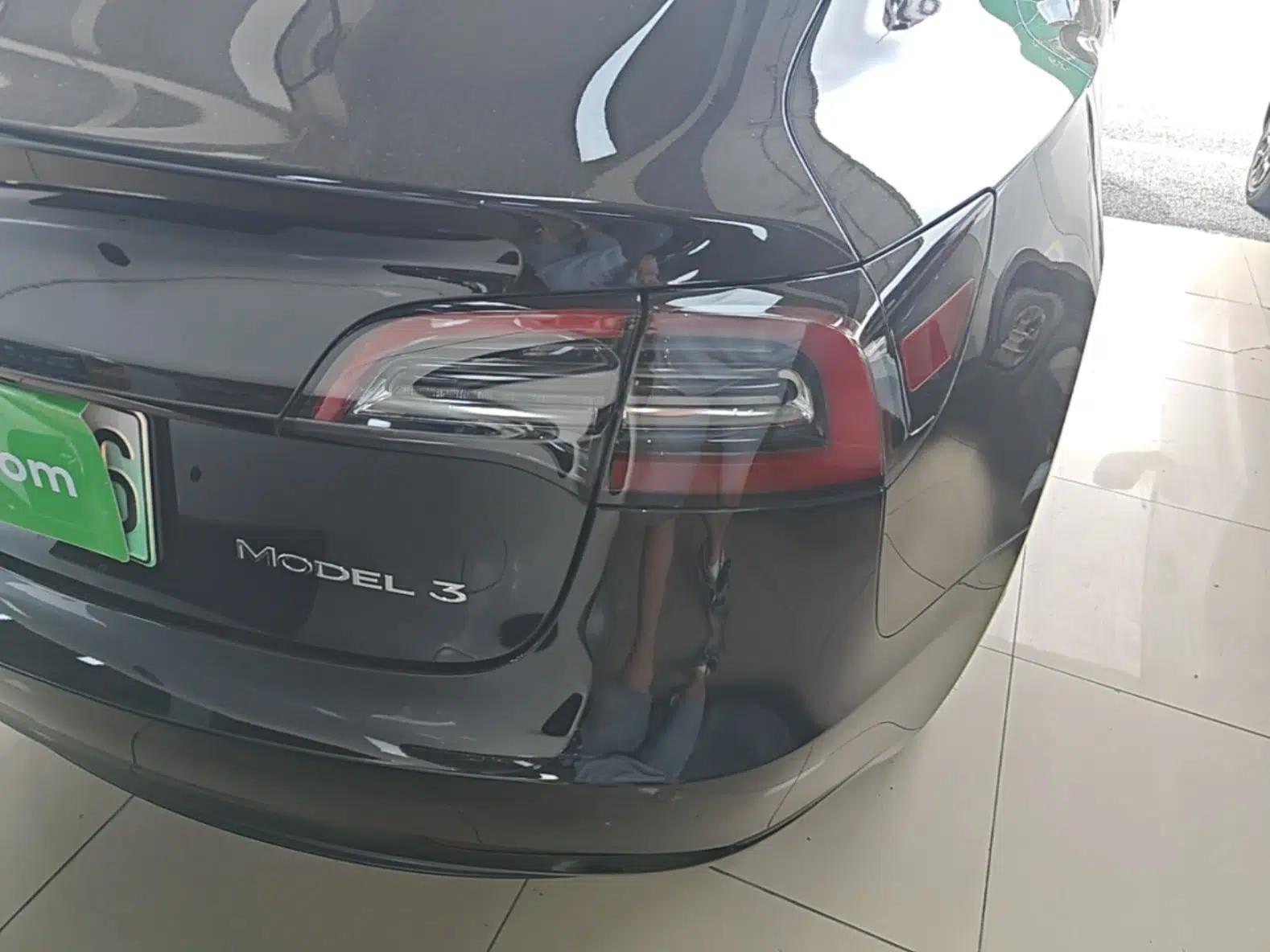 Tesla Model 3 2022 Rear-Wheel-Drive Version — миниатюра 9
