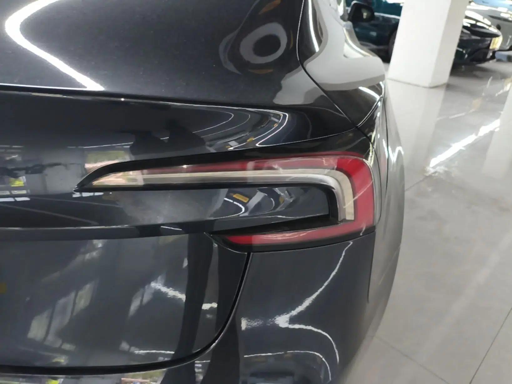 Tesla Model 3 2023 Rear-Wheel-Drive Version — миниатюра 9