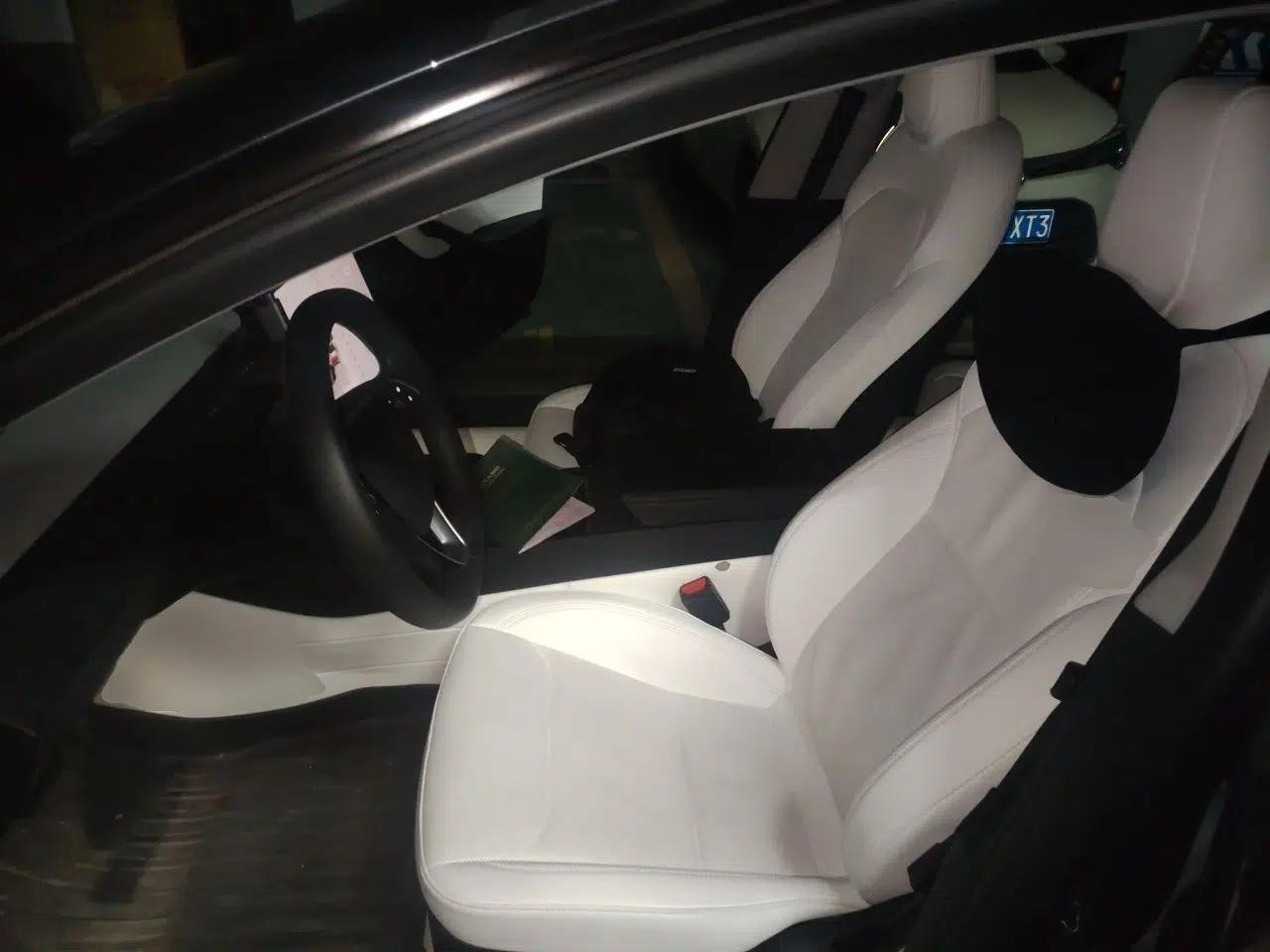Tesla Model 3 2023 Long-Range All-Wheel-Drive Version — миниатюра 15