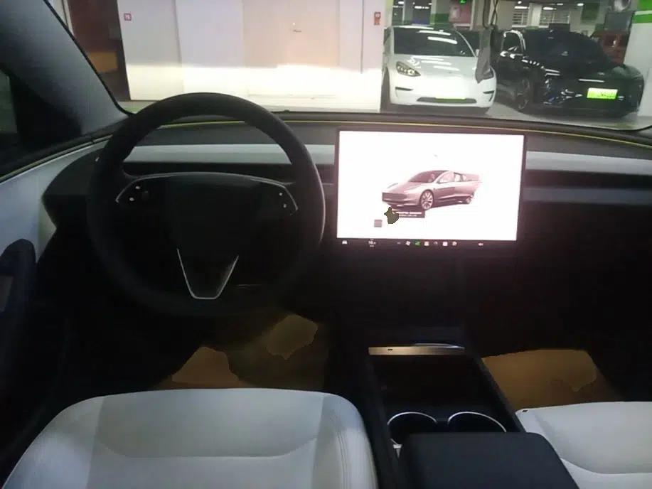 Tesla Model 3 2025 Model Revised Long-Range Rear-Wheel-Drive Version — миниатюра 13