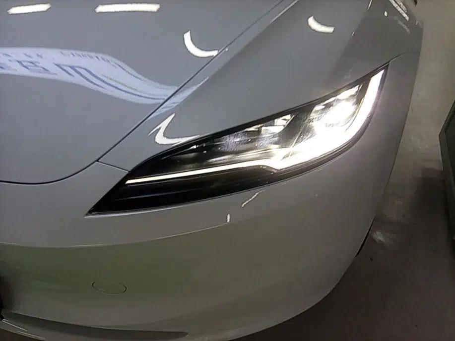 Tesla Model 3 2025 Model Revised Long-Range Rear-Wheel-Drive Version — миниатюра 8