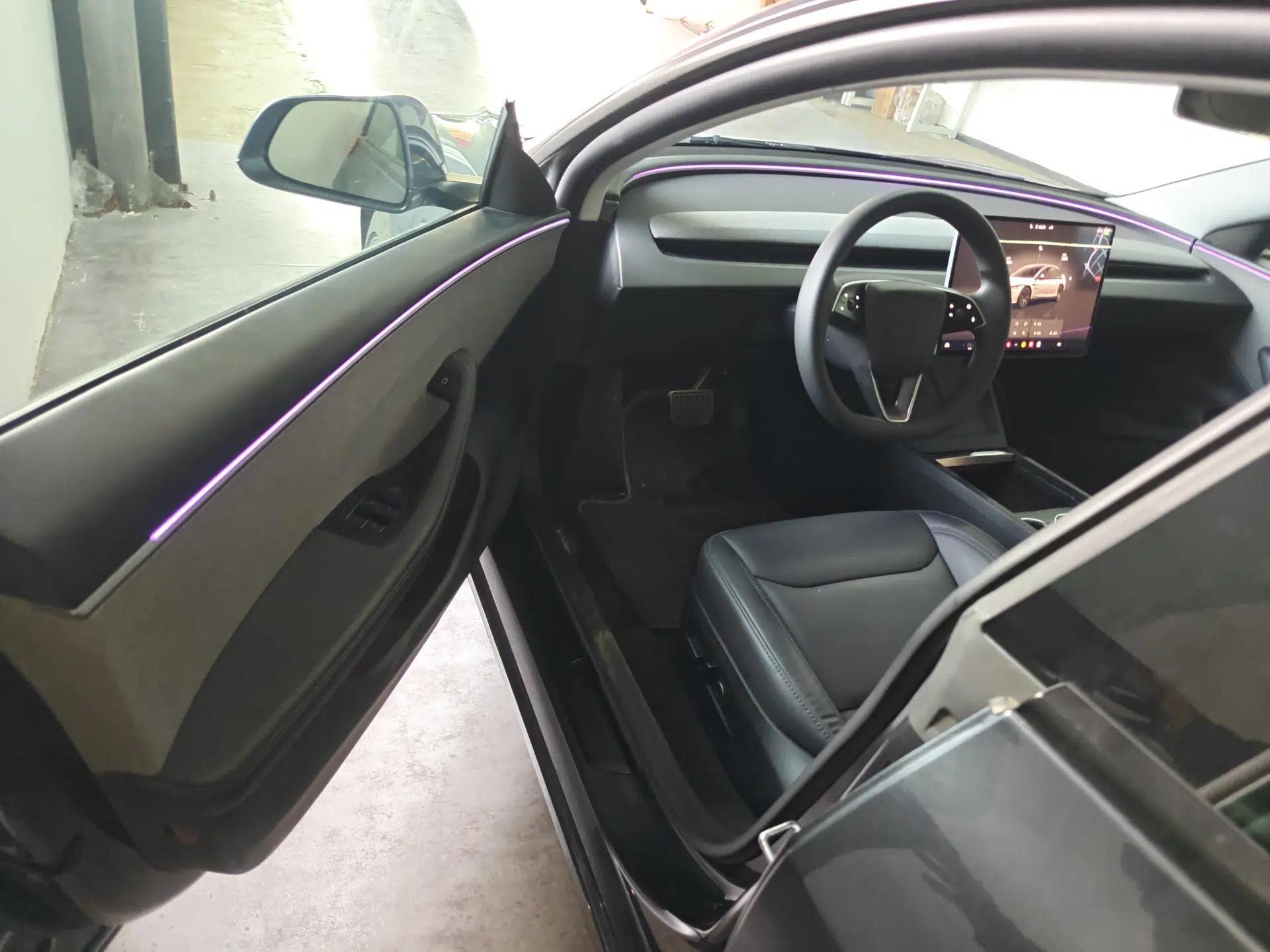 Tesla Model 3 2025 Rear-Wheel-Drive Version — миниатюра 18