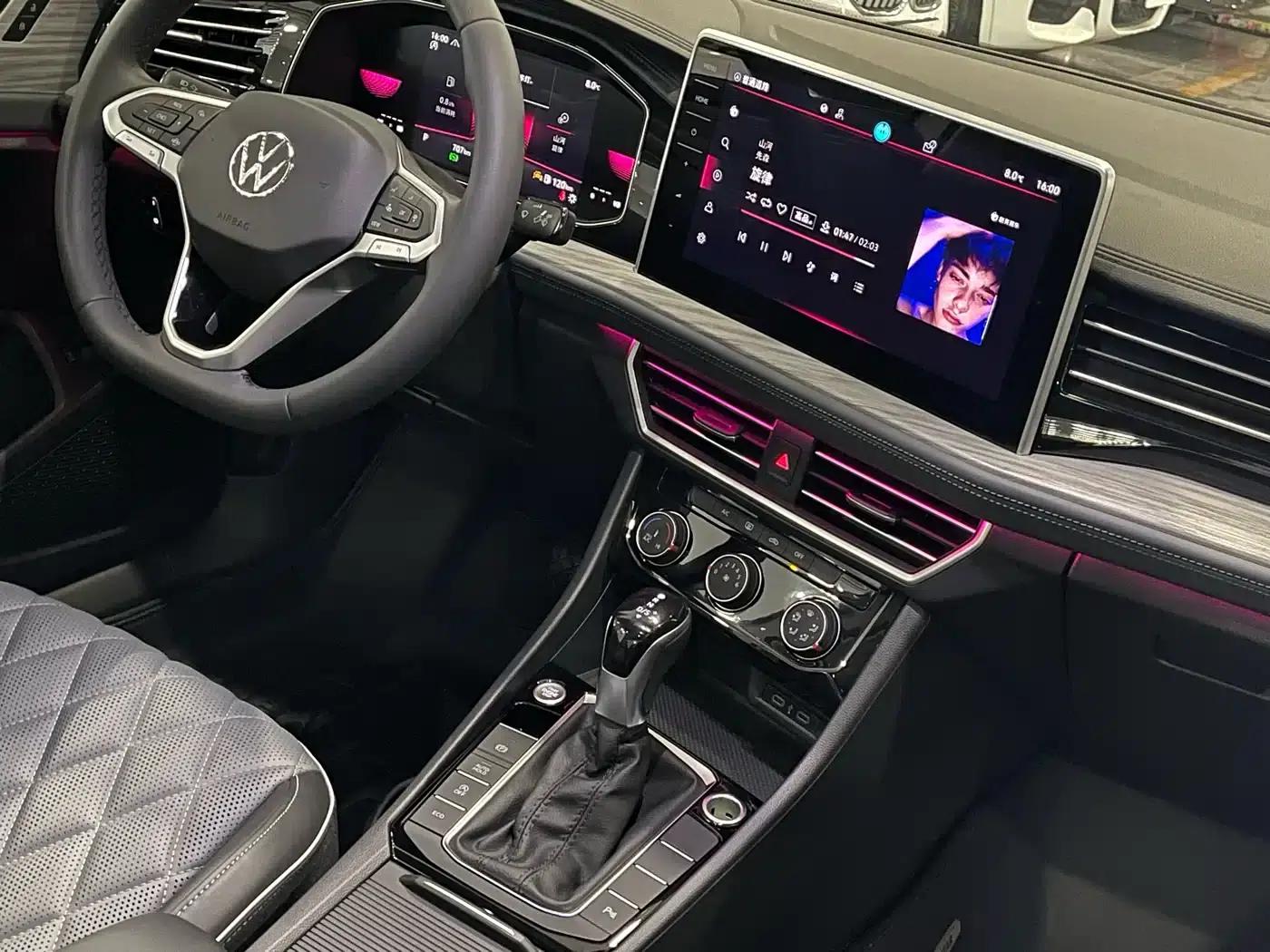 2024 Volkswagen Sagitar 300TSI DSG Super Edition — миниатюра 6