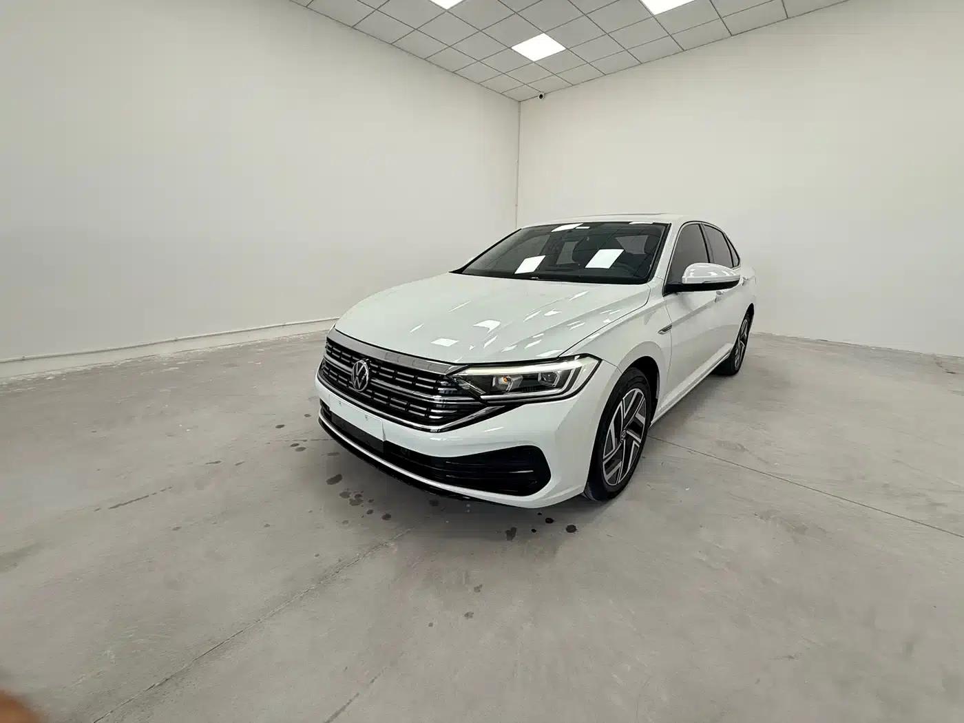 2023 Volkswagen Sagitar 280TSI DSG Beyond Lite Edition — миниатюра 1