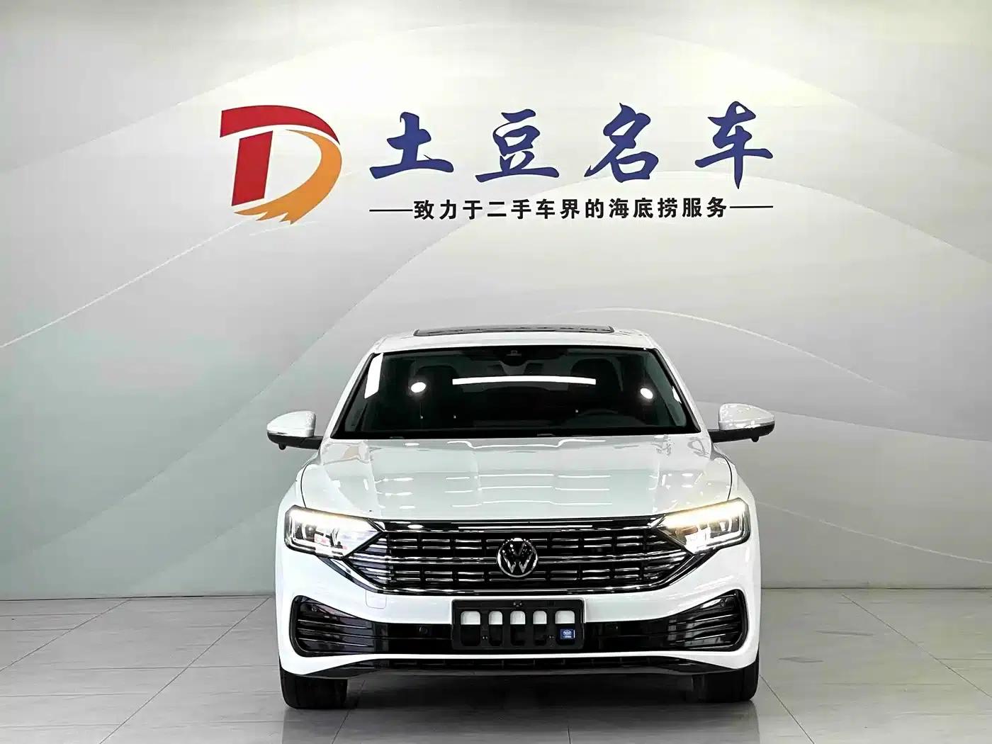 2023 Volkswagen Sagitar 280TSI DSG Super Edition — миниатюра 2
