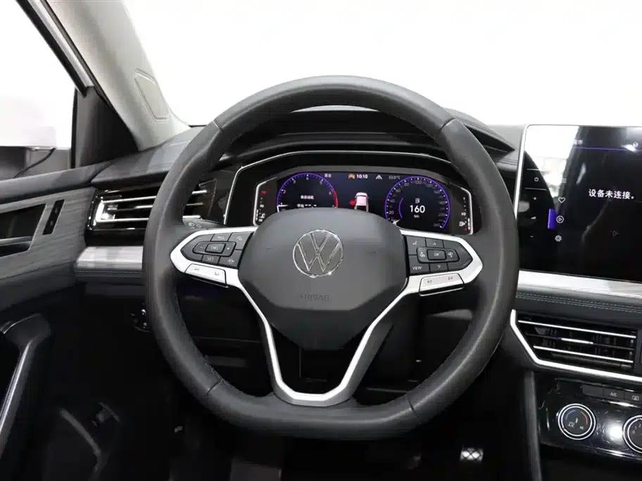 2023 Volkswagen Sagitar 300TSI DSG Super Edition — миниатюра 13