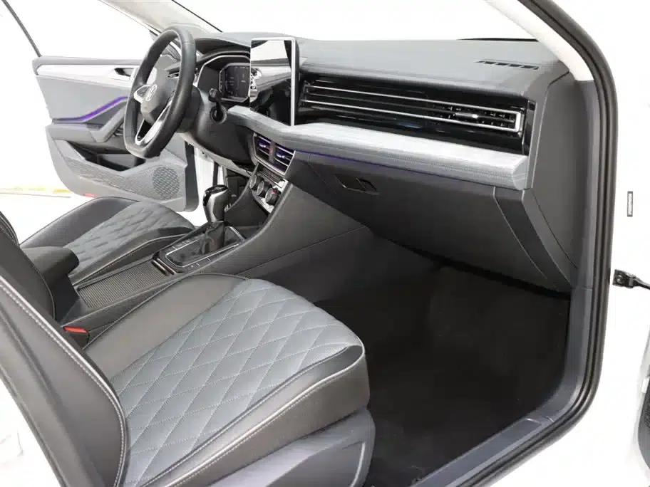 2023 Volkswagen Sagitar 300TSI DSG Super Edition — миниатюра 8