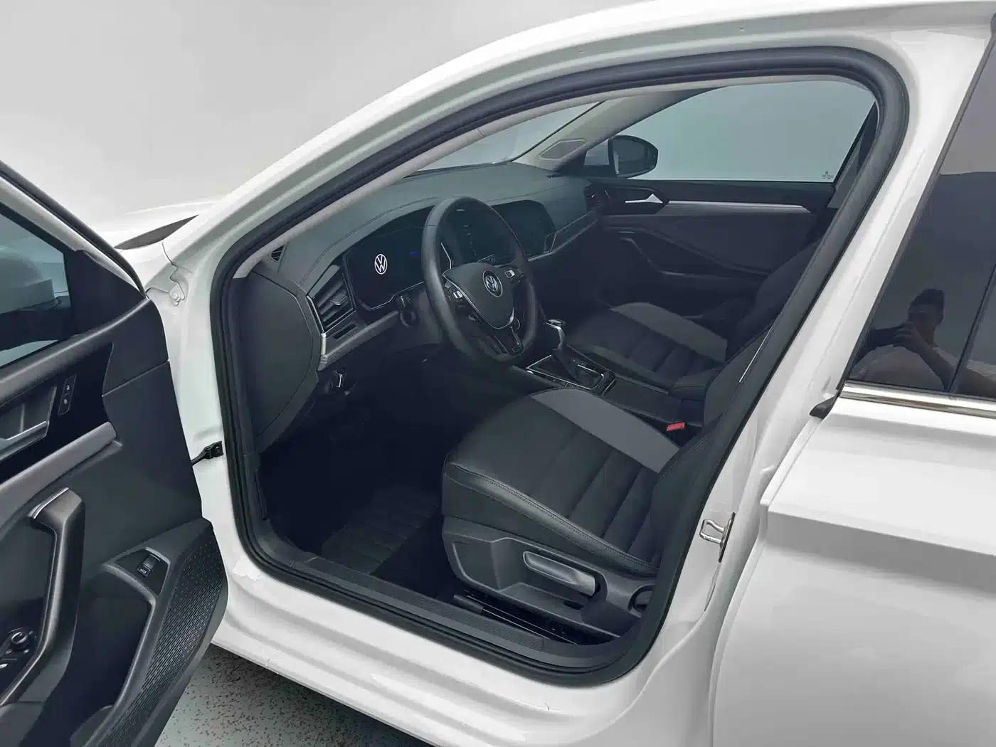2021 Volkswagen Sagitar 280TSI DSG Super Edition — миниатюра 9