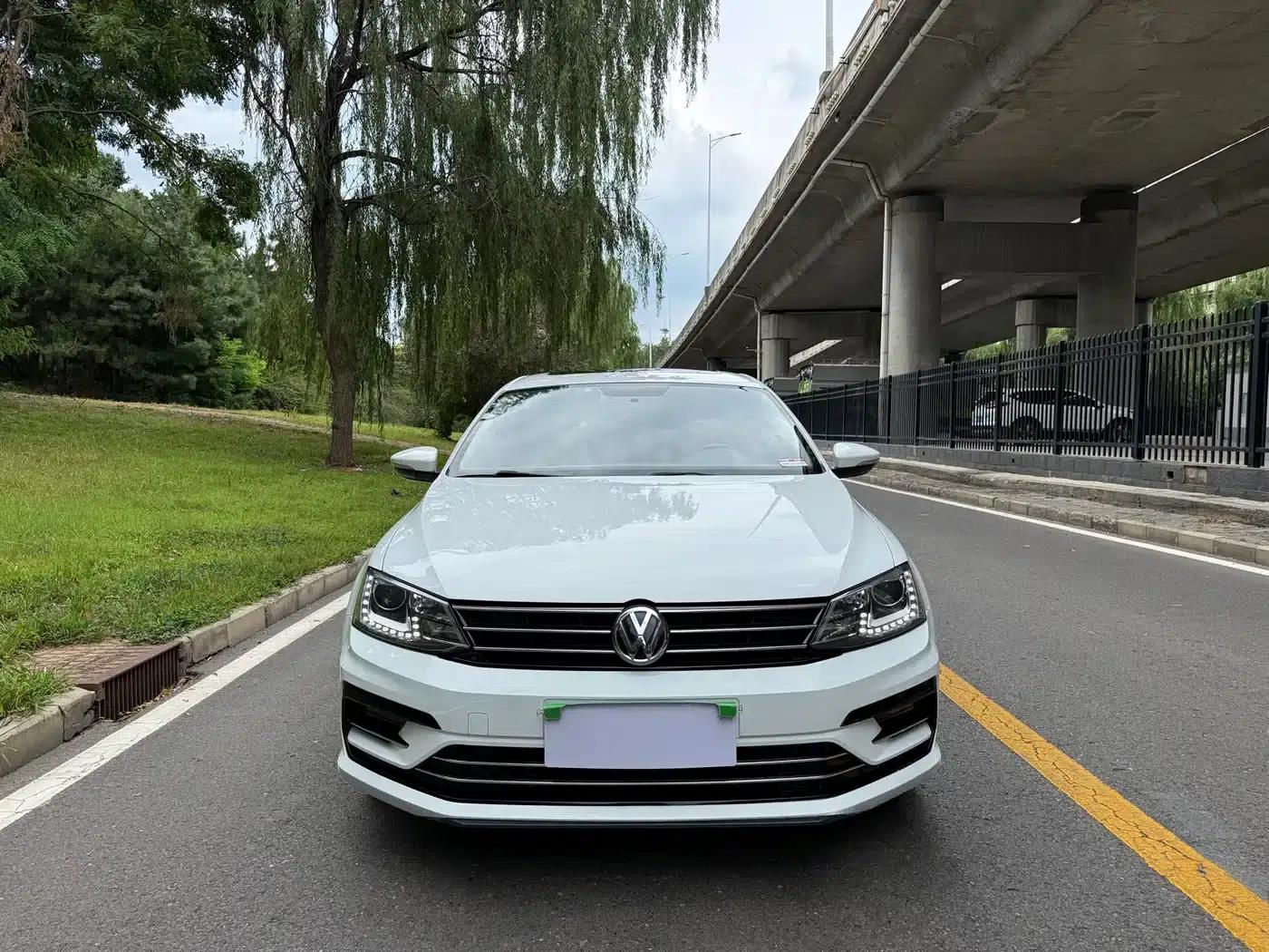 2018 Volkswagen Sagitar 280TSI DSG Dynamic Edition — миниатюра 2