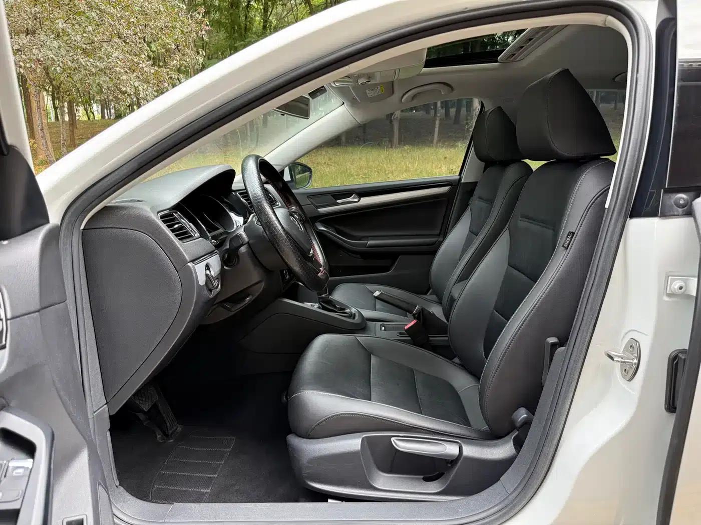 2018 Volkswagen Sagitar 280TSI DSG Dynamic Edition — миниатюра 7