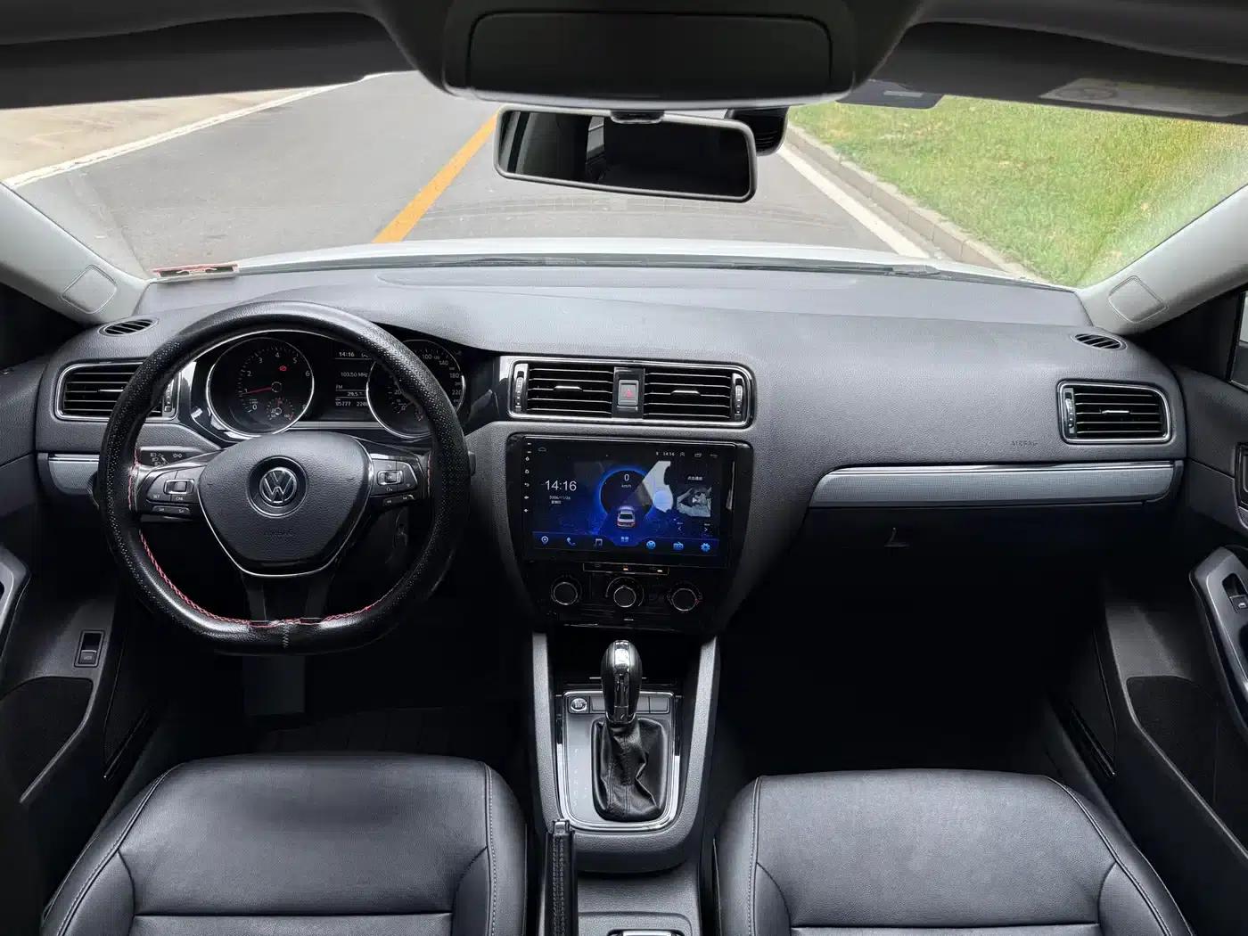 2018 Volkswagen Sagitar 280TSI DSG Dynamic Edition — миниатюра 10