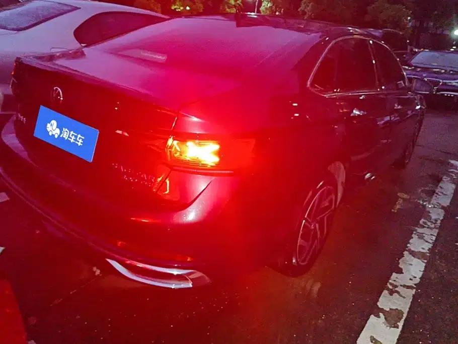 2023 Volkswagen Sagitar 300TSI DSG Super Edition — миниатюра 3