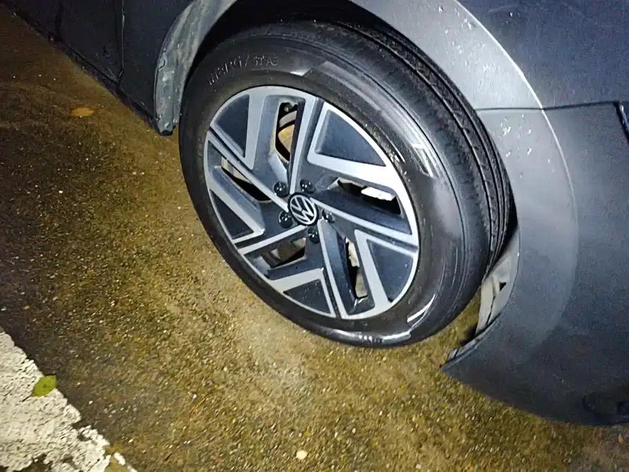 2023 Volkswagen Sagitar 300TSI DSG Super Edition — миниатюра 6