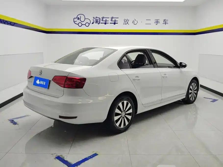 2018 Volkswagen Sagitar 1.6L Automatic Comfort Model — миниатюра 3