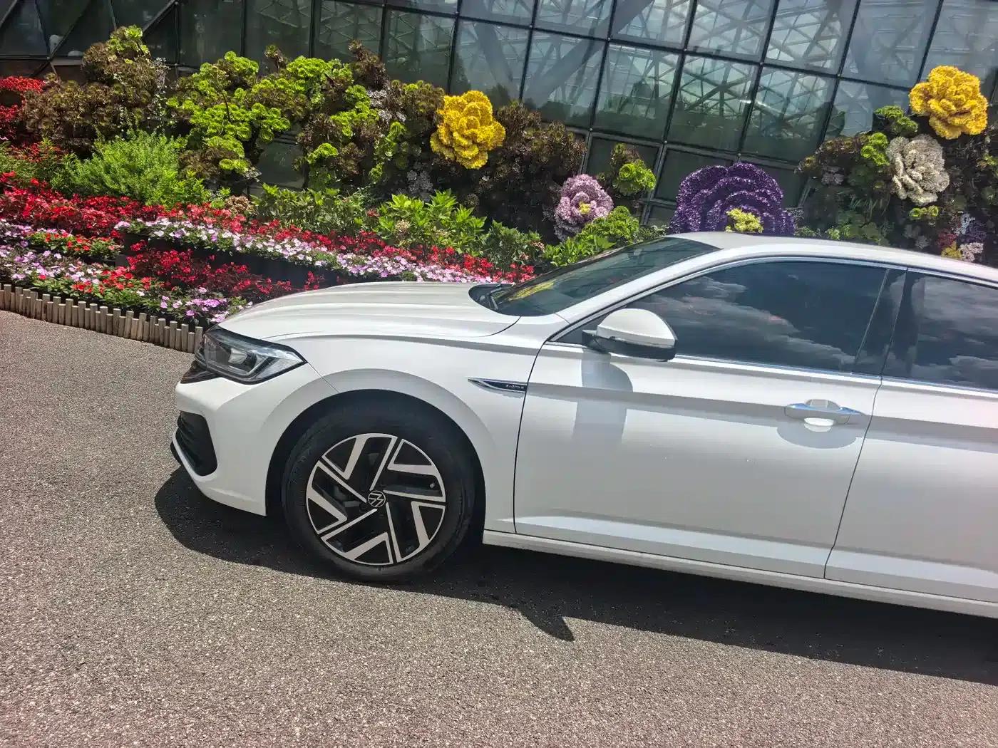 2023 Volkswagen Sagitar 280TSI DSG Super Edition — миниатюра 15