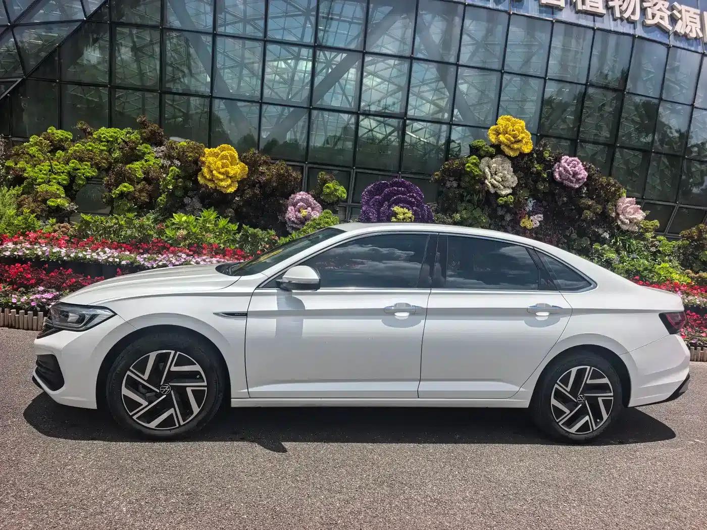 2023 Volkswagen Sagitar 280TSI DSG Super Edition — миниатюра 16