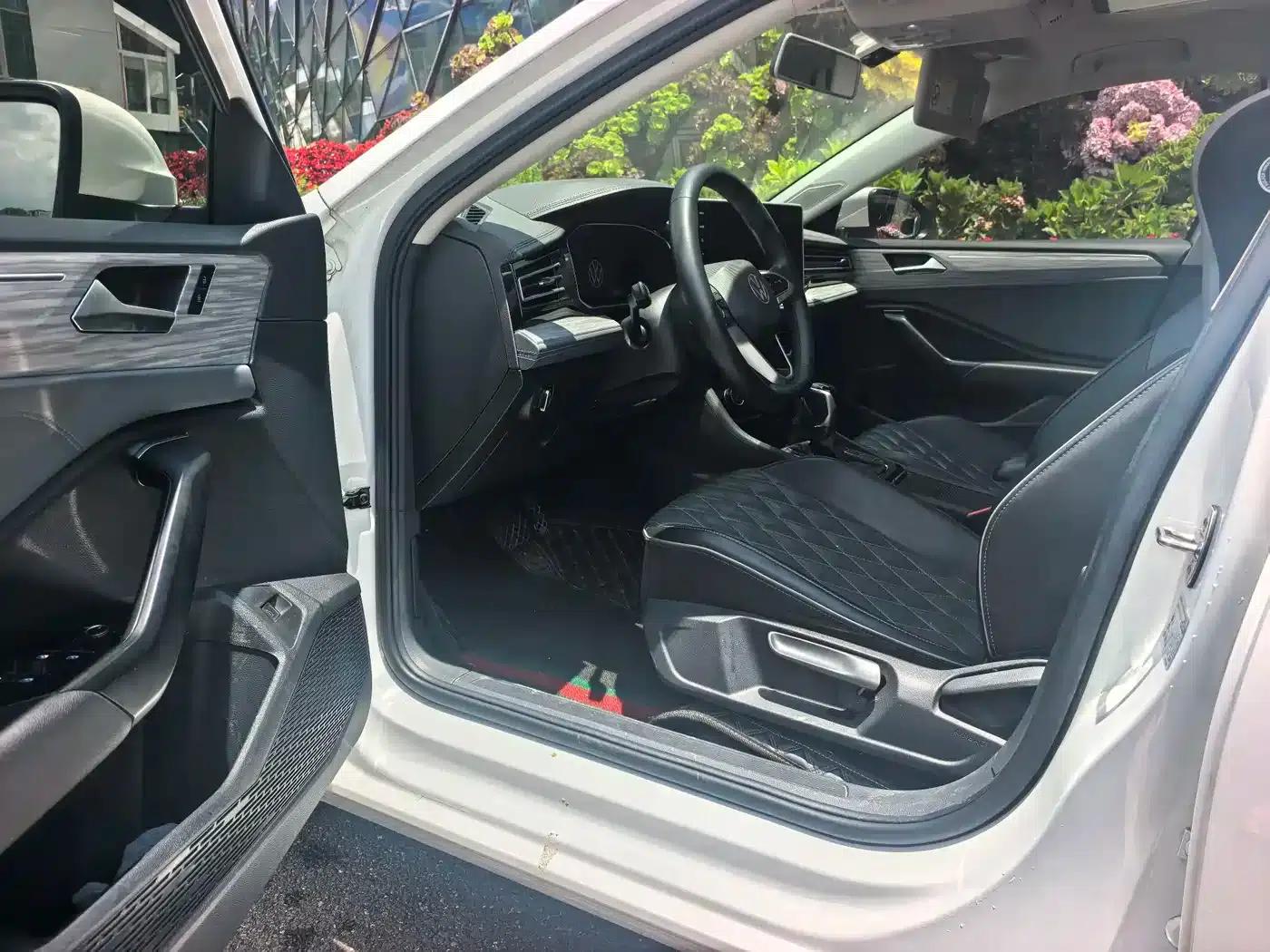 2023 Volkswagen Sagitar 280TSI DSG Super Edition — миниатюра 5