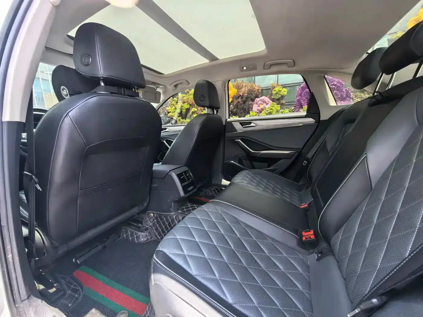 2023 Volkswagen Sagitar 280TSI DSG Super Edition — миниатюра 8