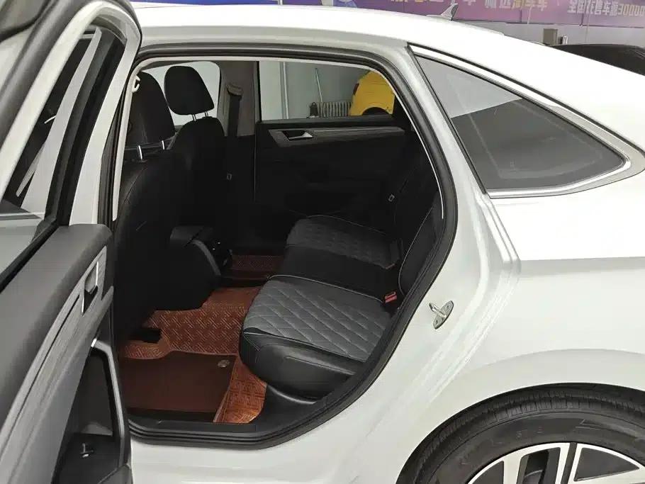 Sagitar 2025 Facelift II 300TSI DSG Super Edition — миниатюра 11