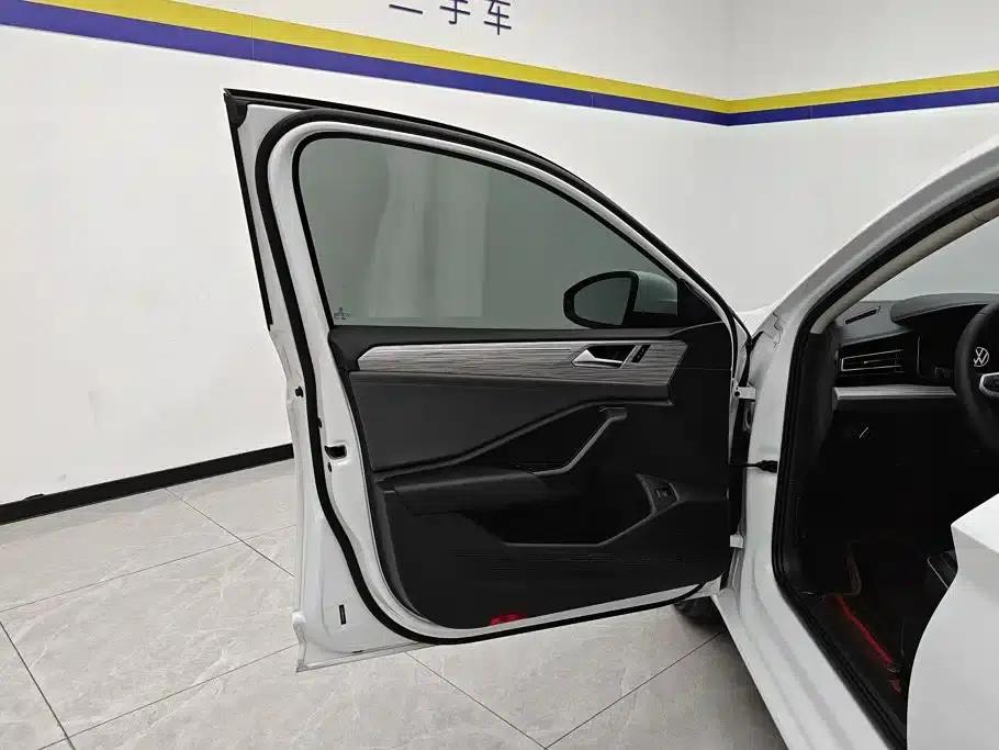 Sagitar 2025 Facelift II 300TSI DSG Super Edition — миниатюра 7