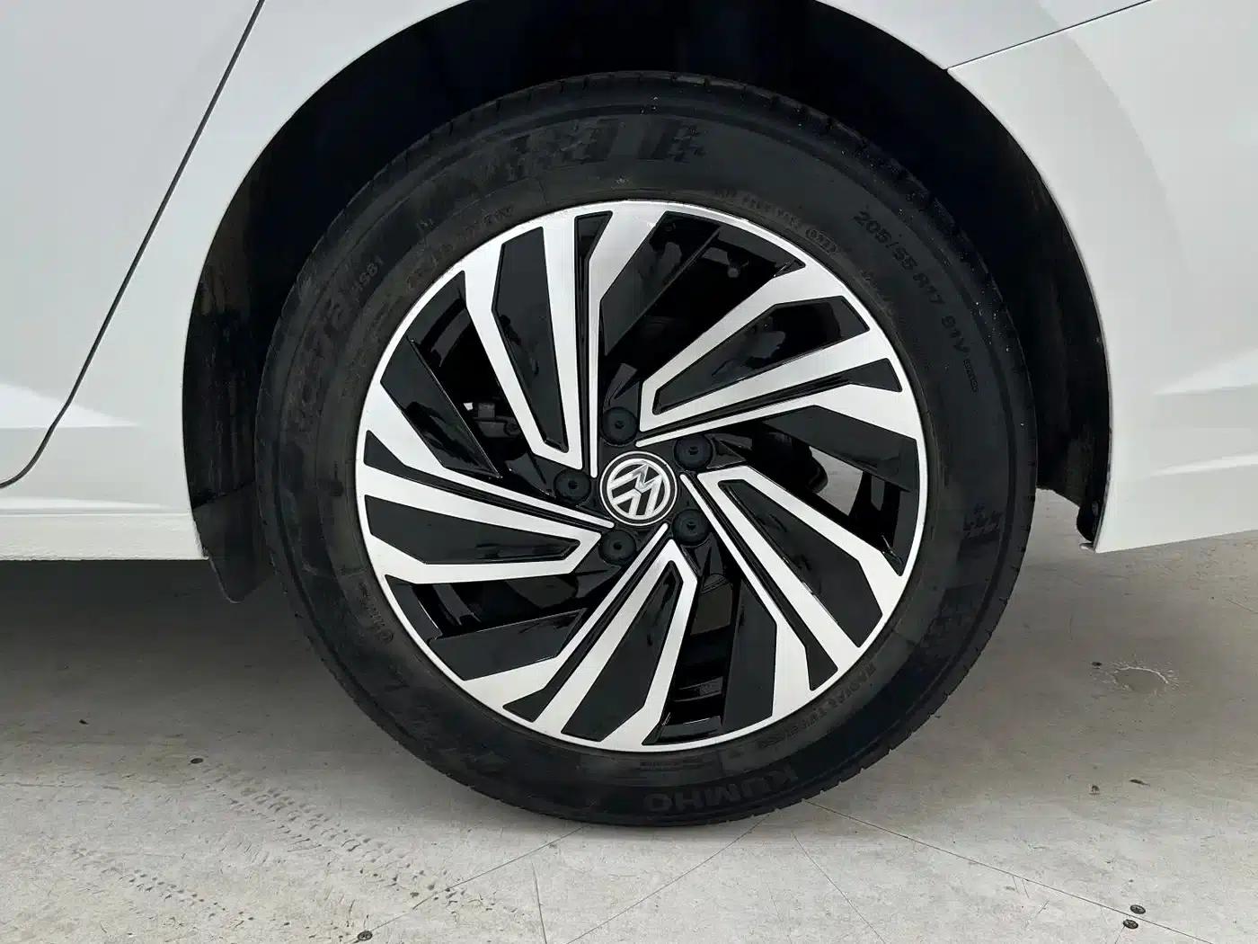 2022 Volkswagen Sagitar 280TSI DSG Super Edition — миниатюра 17