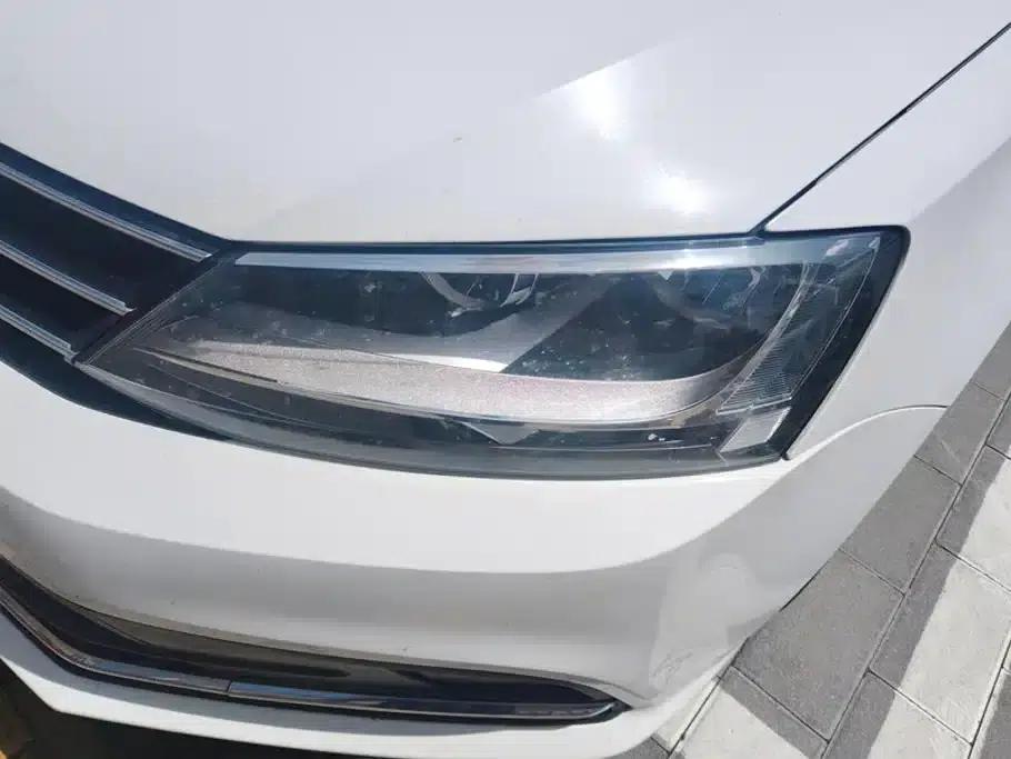 2015 Volkswagen Sagitar 1.6L Manual Comfort Edition — миниатюра 5